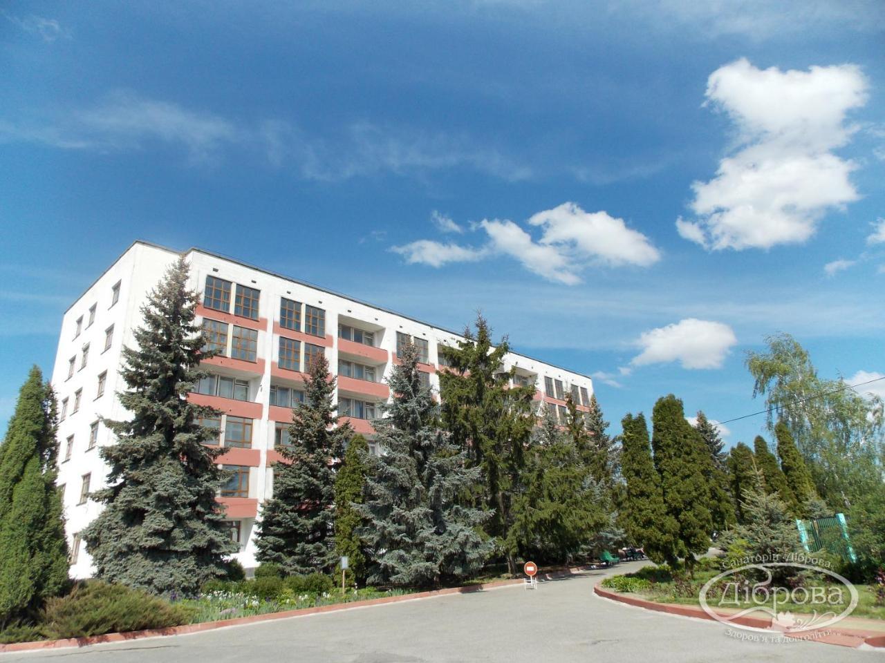 Dibrova Hotel Била Церква Екстериор снимка