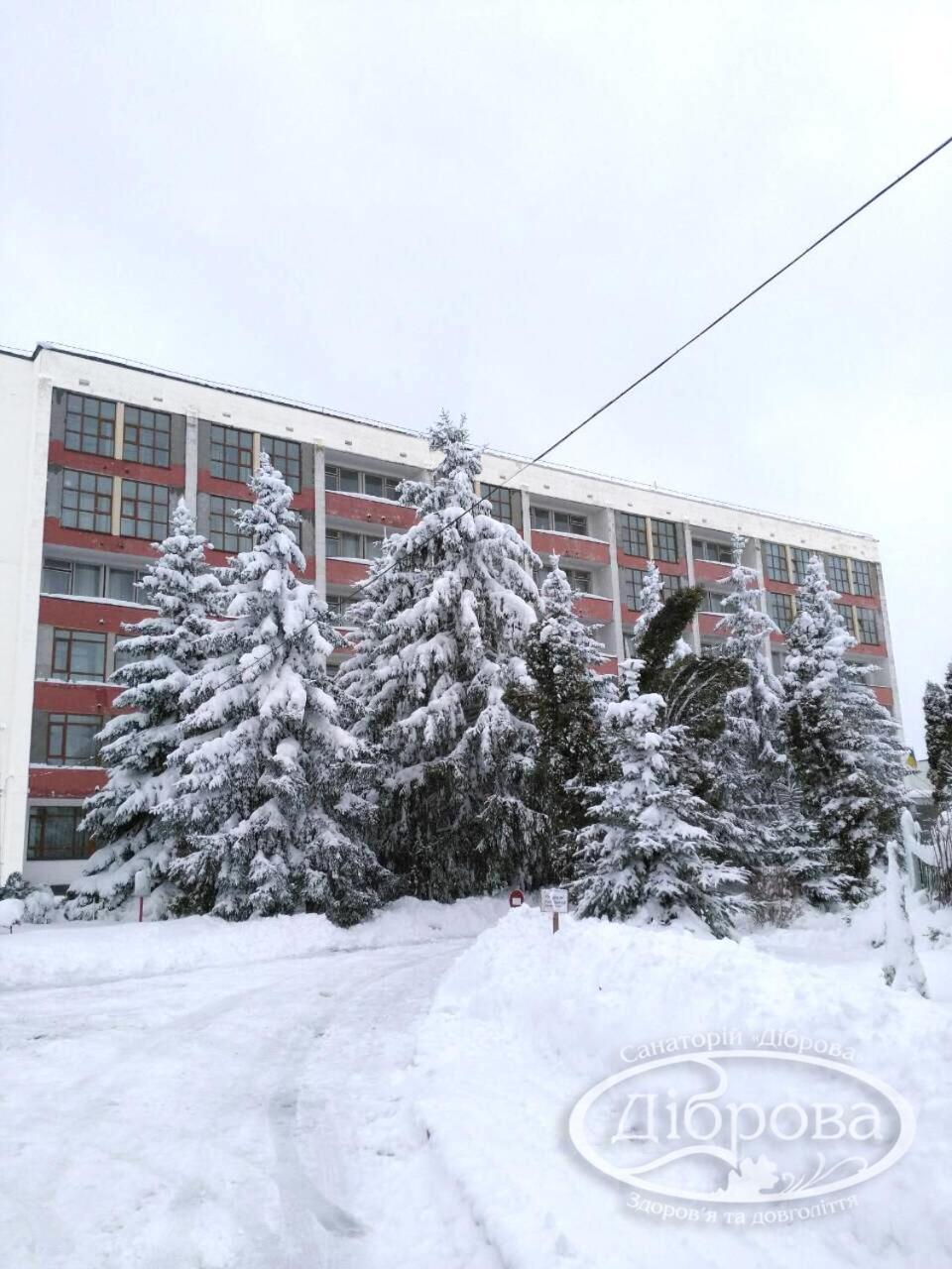 Dibrova Hotel Била Церква Екстериор снимка